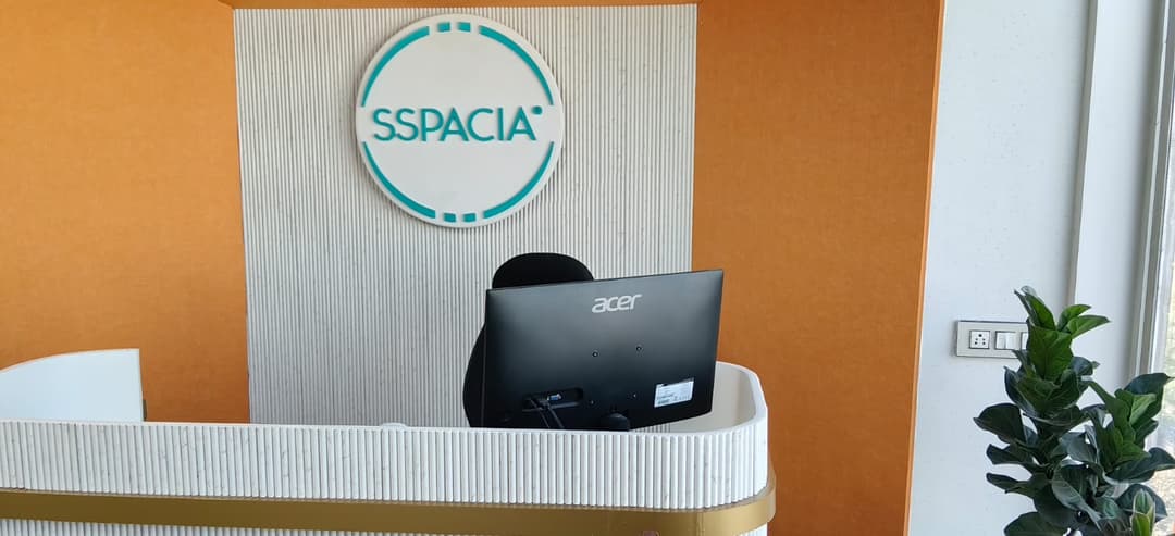 Agarwal Complex exterior